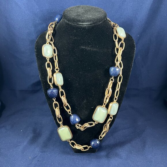 New York & Co Set Of 4 Fashion Necklaces Multilayered & Statement Designs Beaded - Picture 6 of 6